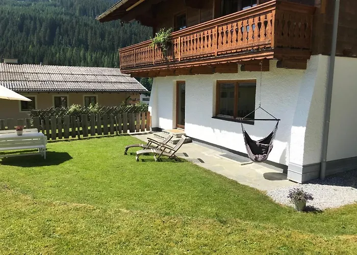 Anja Sunleit'n 公寓 *