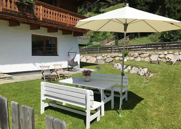 Anja Sunleit'n 公寓 *