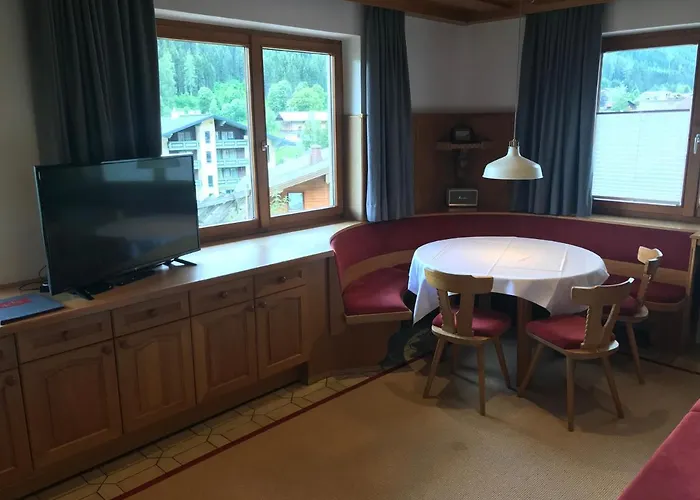 Anja Sunleit'n * 费尔兹姆斯